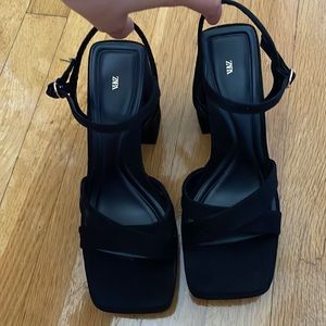 ZARA NEW Block heel Square toe
